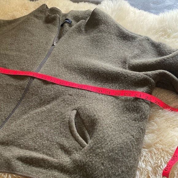 Amore zip up sweater jacket - Picture 8 of 10